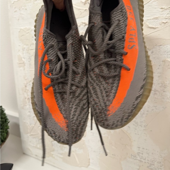 Adidas Yeezy Boost 350 v2 Men’s 8.5 Carbon Beluga Kanye HQ7045 - Picture 15 of 15